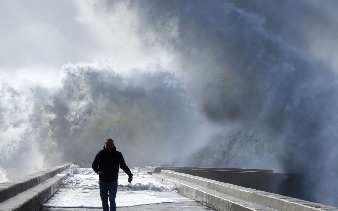 Impacts du COVID-19 sur les politiques de rémunération. Le calme avant la tempête ?