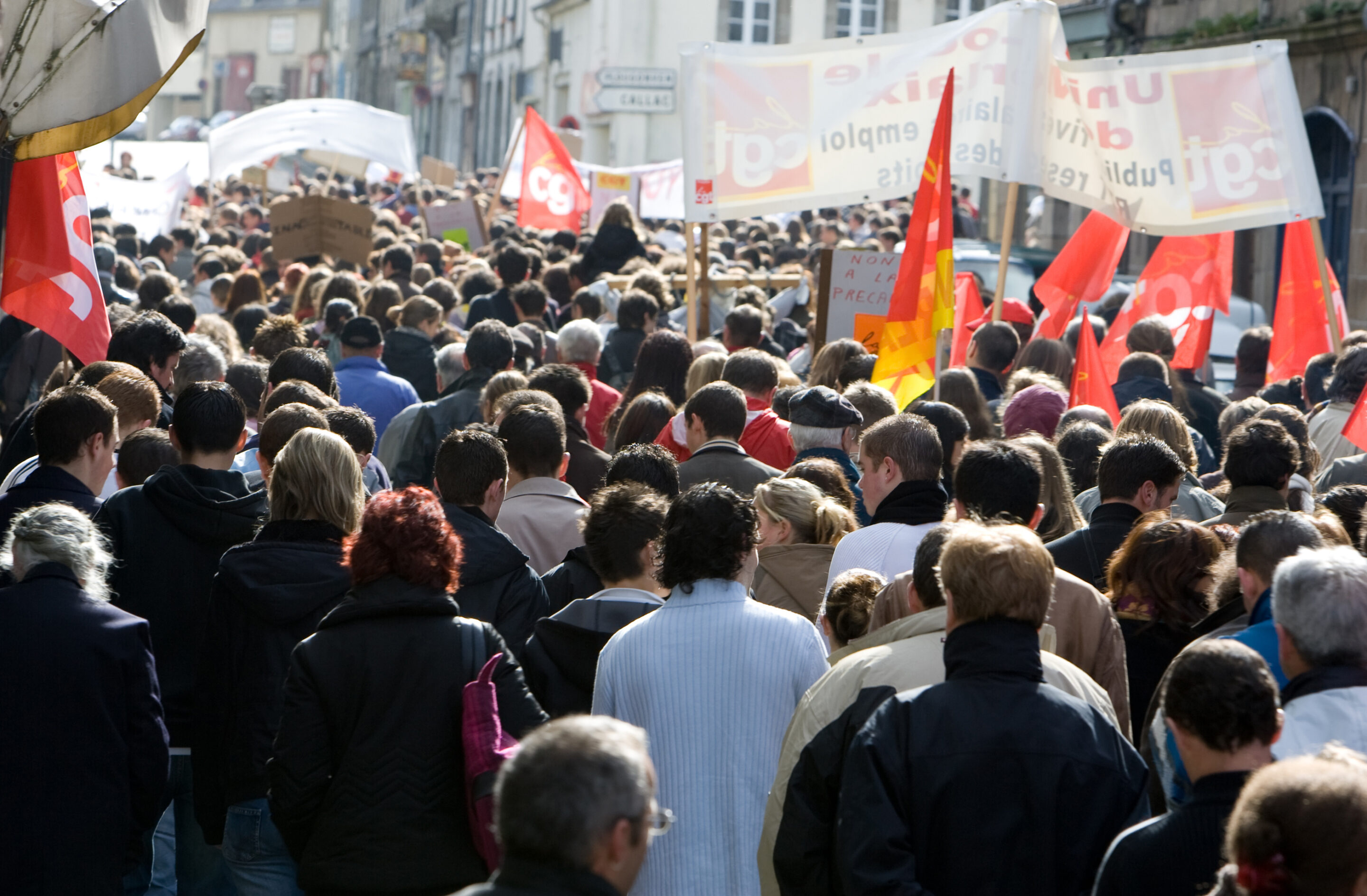 Interview-de-Guillaume-Allais-France-plans-sociaux-la-menace-scaled